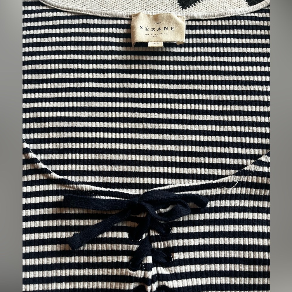 Sezane Kim Bodysuit - Picture 3 of 10